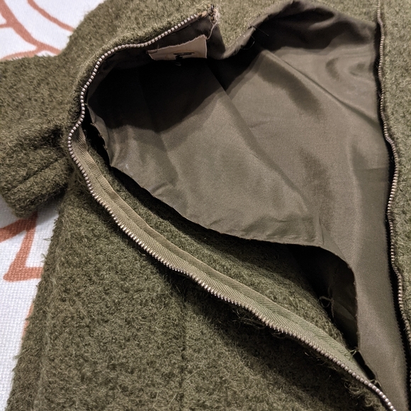 Vintage Elmoor of London Green Dress - Picture 8 of 8